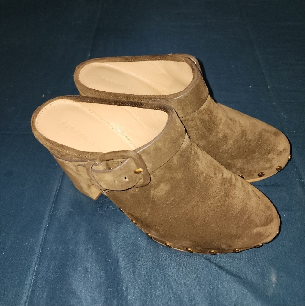 Veronica Beard Green Clogs